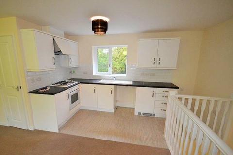 2 bedroom flat to rent, Carltonwood Close,