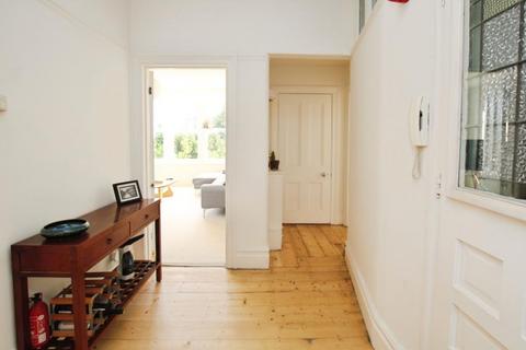 3 bedroom flat to rent, Blenheim Road, Bristol BS6