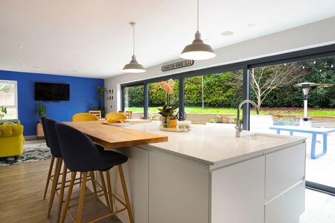 undefined, Copt Elm Close, Cheltenham GL53