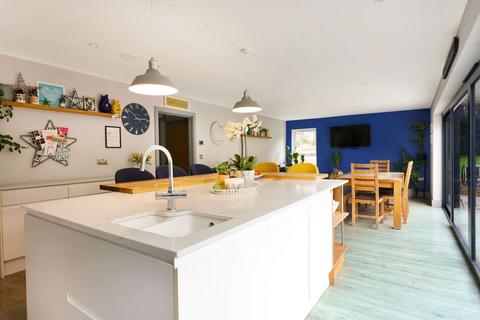 undefined, Copt Elm Close, Cheltenham GL53