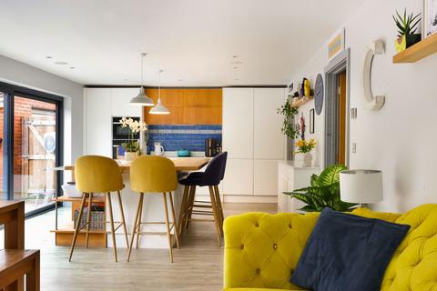 undefined, Copt Elm Close, Cheltenham GL53