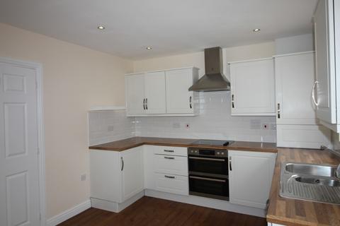 4 bedroom semi-detached house to rent, Meadow Lane, Cranbrook, EX5