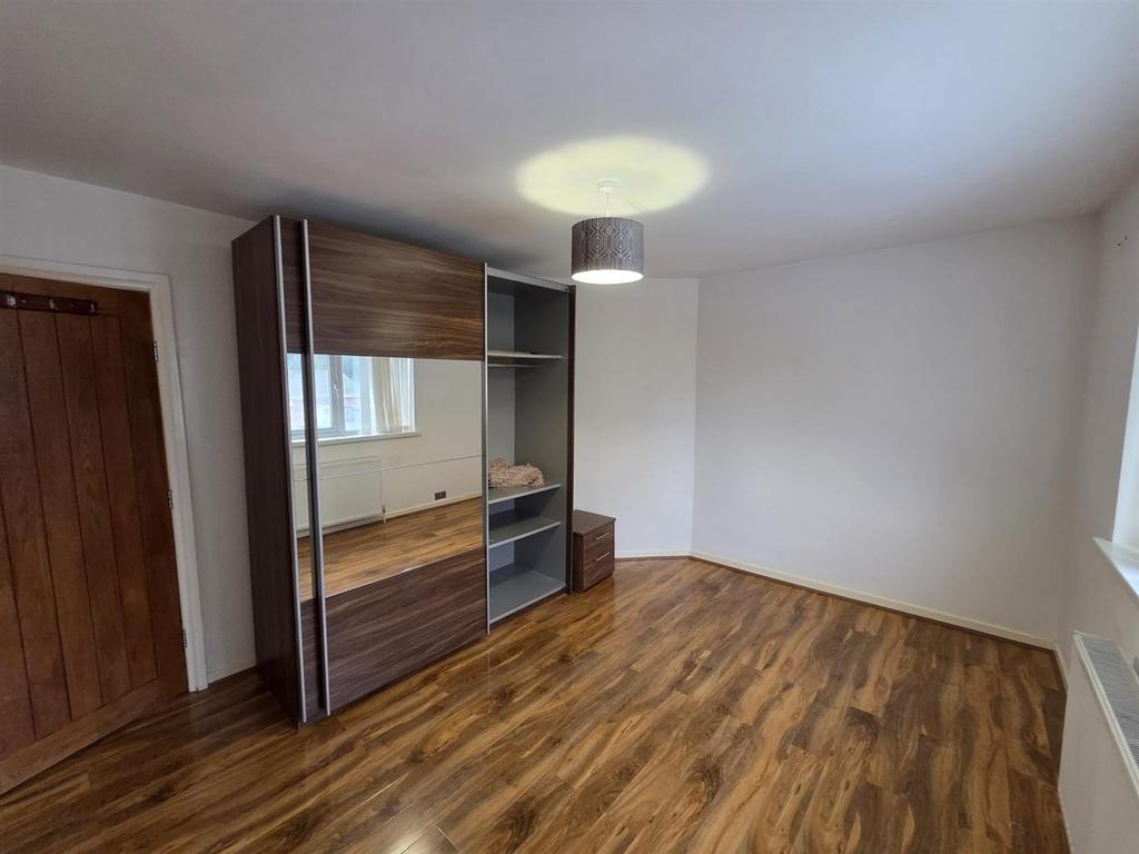 29 Jaffray road 11.jpeg