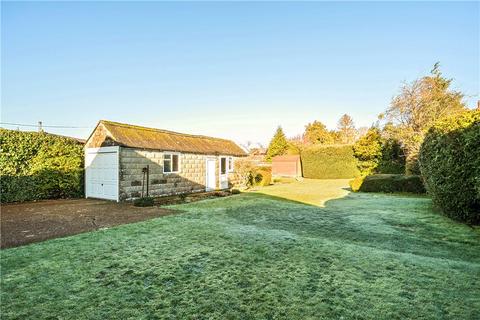 3 bedroom bungalow for sale, Whitenap Lane, Romsey, Hampshire