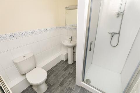 2 bedroom apartment for sale, Harvest Road, Maidenbower, Crawley, West Sussex, RH10