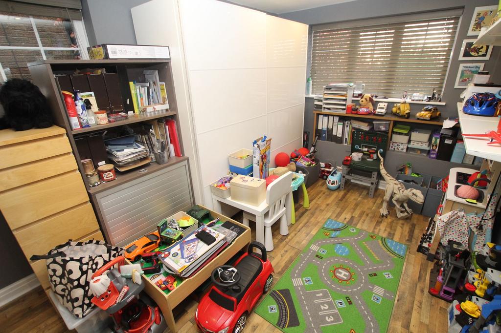 Playroom / Third reception