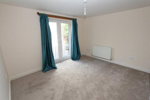 2 bedroom flat to rent, Quarry Hill, Wilnecote, B77