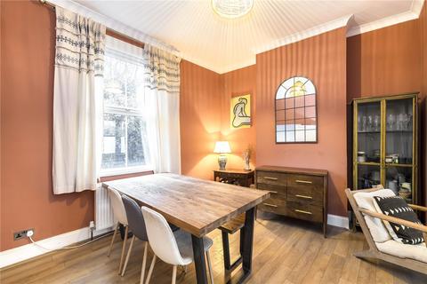 3 bedroom end of terrace house for sale, Nutcroft Road, Peckham, London, SE15