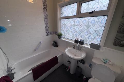 undefined, Rake Lane, Wallasey CH45