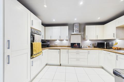 4 bedroom semi-detached house for sale, Lima Way, Peterborough, PE2