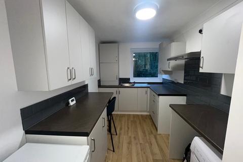 2 bedroom flat to rent, Lincoln House Redcliffe Road, Nottingham, Nottinghamshire, NG3