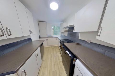 2 bedroom flat to rent, Lincoln House Redcliffe Road, Nottingham, Nottinghamshire, NG3