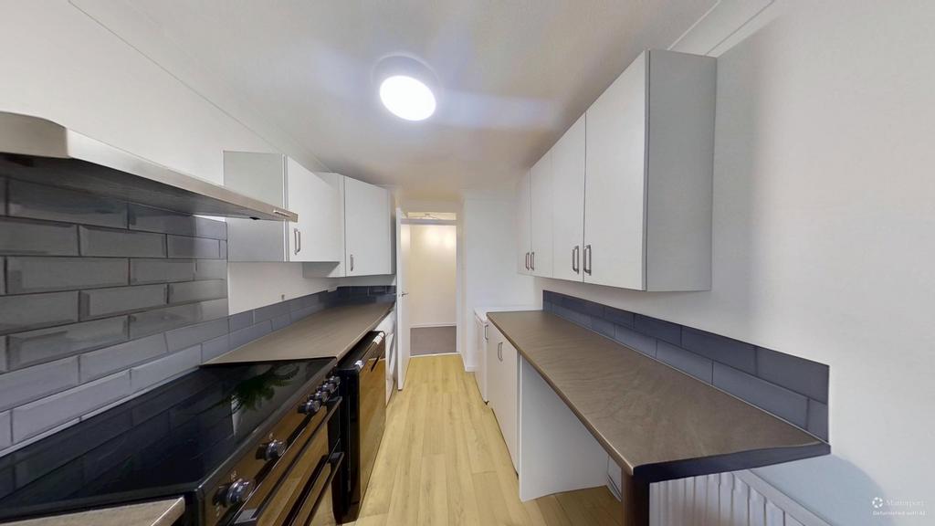 5-Lincoln-House-02272026 163451 defurnished