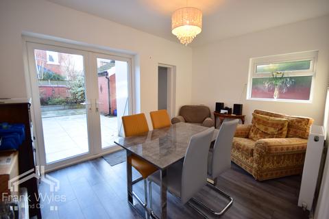 2 bedroom flat for sale, Flat 1, 8 Riversleigh Avenue, Lytham St. Annes, Lancashire