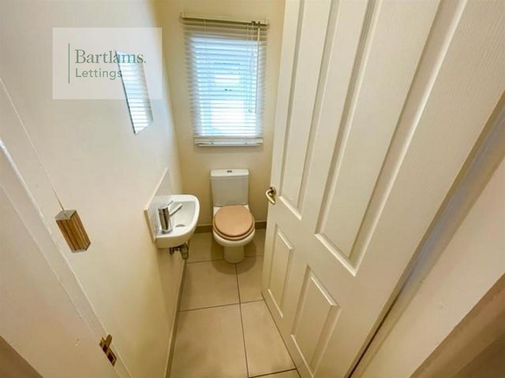 Ground Floor WC