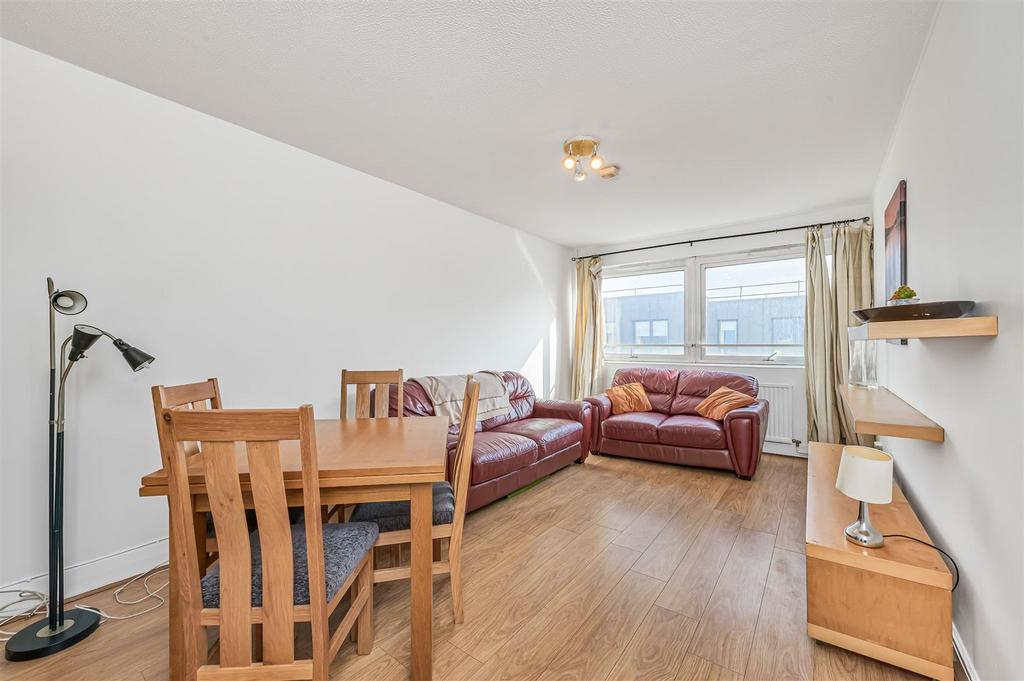 Eden Harper - Park South  Austin Road  SW11 5 JN 11