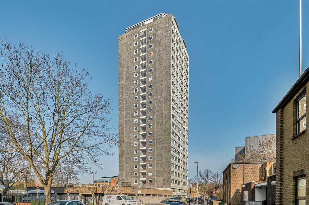 Eden Harper - Park South  Austin Road  SW11 5 JN 1(