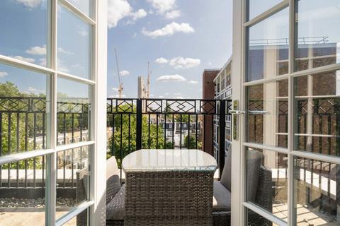3 bedroom flat for sale, Lisgar Terrace, West Kensington W14