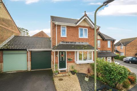 3 bedroom semi-detached house for sale, Pinehurst Way, Ivybridge PL21