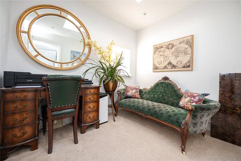 3 bedroom bungalow for sale, Fourth Cross Road, Twickenham