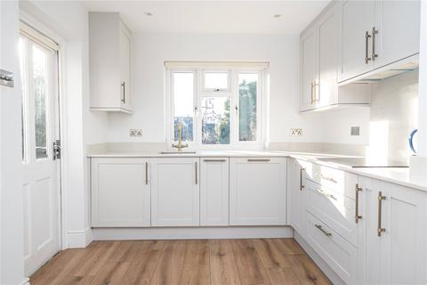 3 bedroom bungalow for sale, Fourth Cross Road, Twickenham