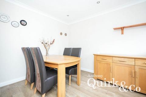 2 bedroom detached bungalow for sale, Lottem Road, Canvey Island, SS8
