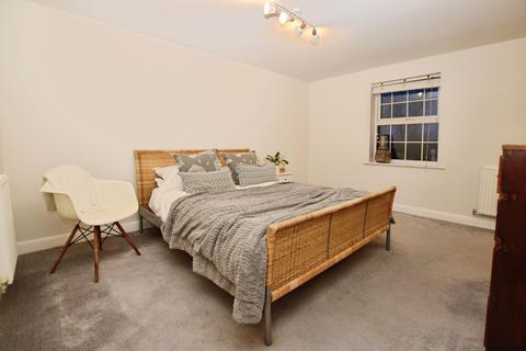 1 bedroom in a house share to rent, Blakiston Close Ashington RH20