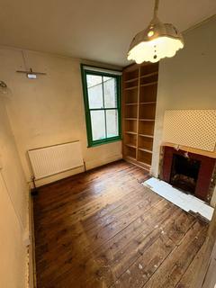 3 bedroom terraced house for sale, 15 Petergate, Battersea, London, SW11 2UE