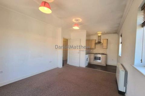 1 bedroom apartment to rent, Longacres, Bridgend, CF31