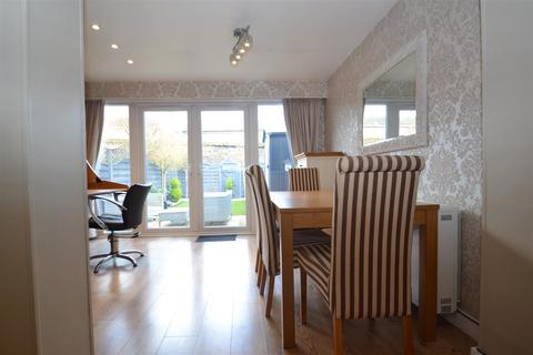 2 bedroom terraced house to rent, Kennedy Road, Dane End, Ware