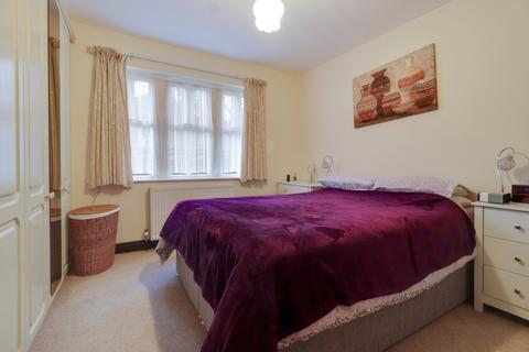 3 bedroom semi-detached house for sale, Wellfield Court, Marsh, Huddersfield, West Yorkshire, HD3