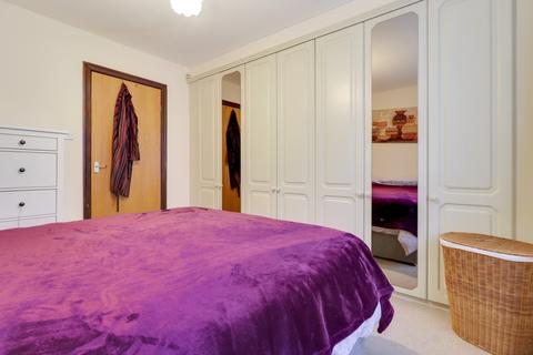 3 bedroom semi-detached house for sale, Wellfield Court, Marsh, Huddersfield, West Yorkshire, HD3