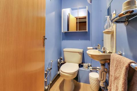 3 bedroom semi-detached house for sale, Wellfield Court, Marsh, Huddersfield, West Yorkshire, HD3