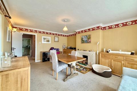 2 bedroom detached bungalow for sale, Bushy Croft, Bexhill-on-Sea, TN39