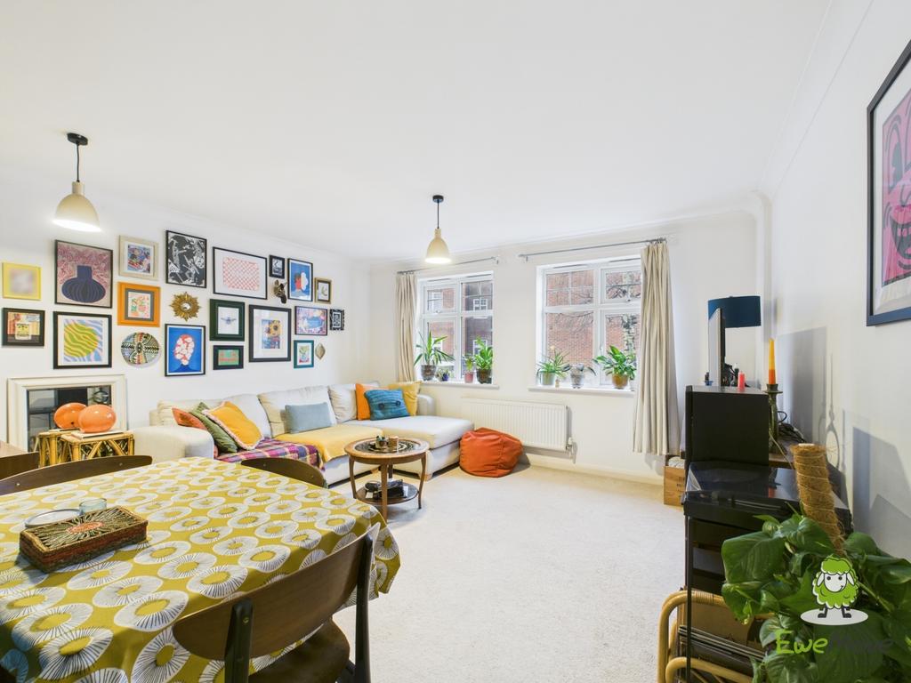 Ewe Move Estate Agents Basingstoke -Elder House -Li