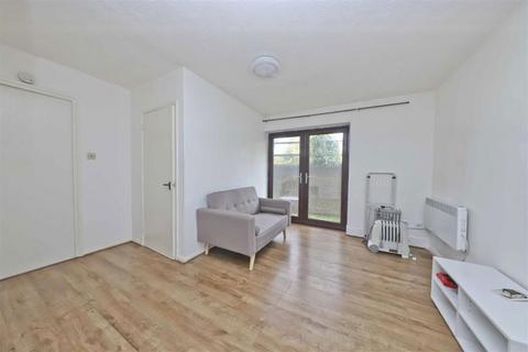 undefined, Bentinck Road, Yiewsley, West Drayton, Hillingdon, UB7 7ST