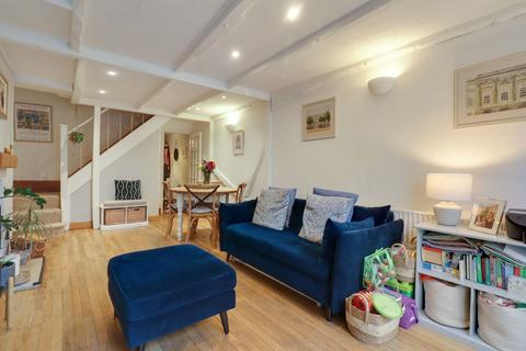2 bedroom property for sale, Hurst Lane, East Molesey, KT8