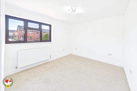 2 bedroom terraced bungalow for sale, The Willows, Quedgeley, GL2