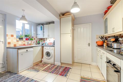 3 bedroom detached house for sale, New Road, Ditton