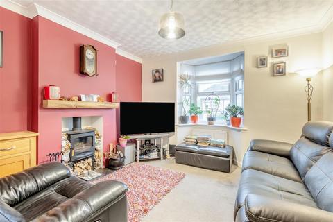 3 bedroom detached house for sale, New Road, Ditton