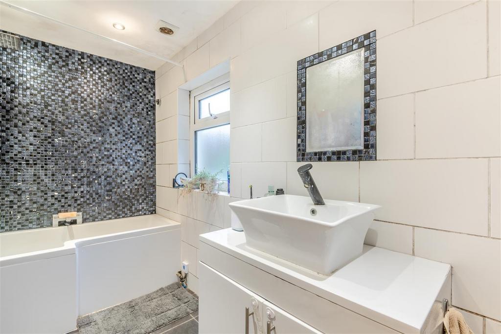 8674691-interior07.jpg