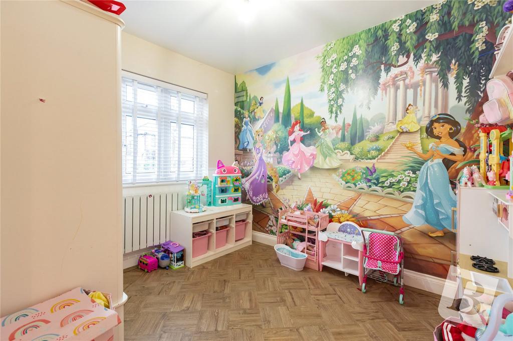 Bedroom/Play Room