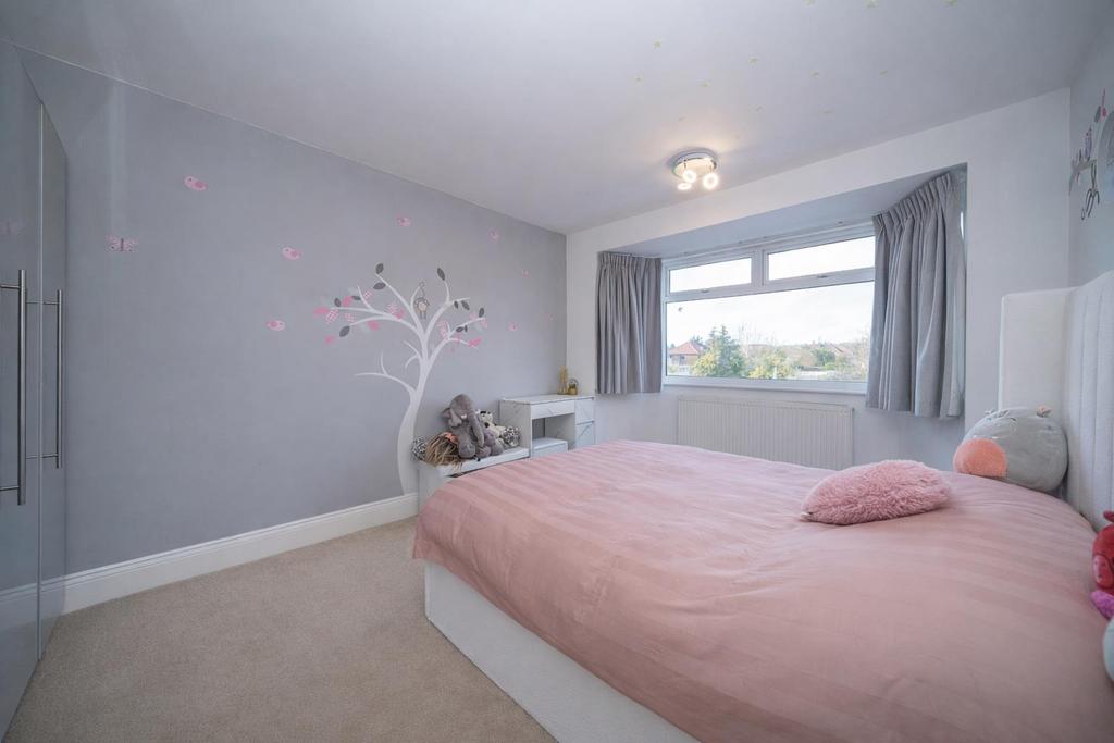 2nd Bedroom