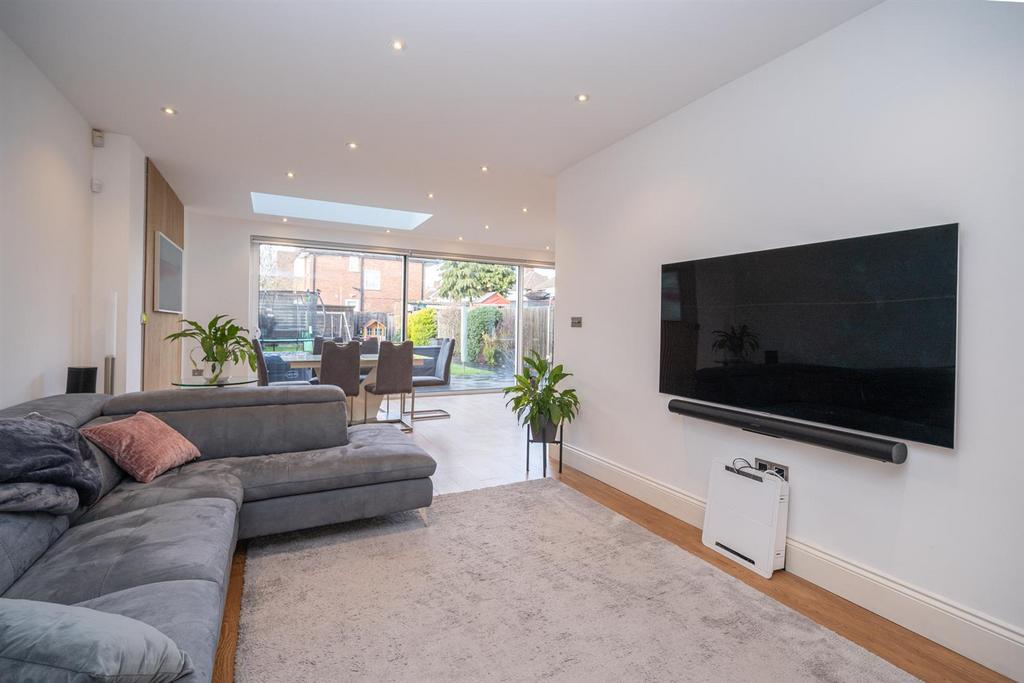 Front Reception- Mid