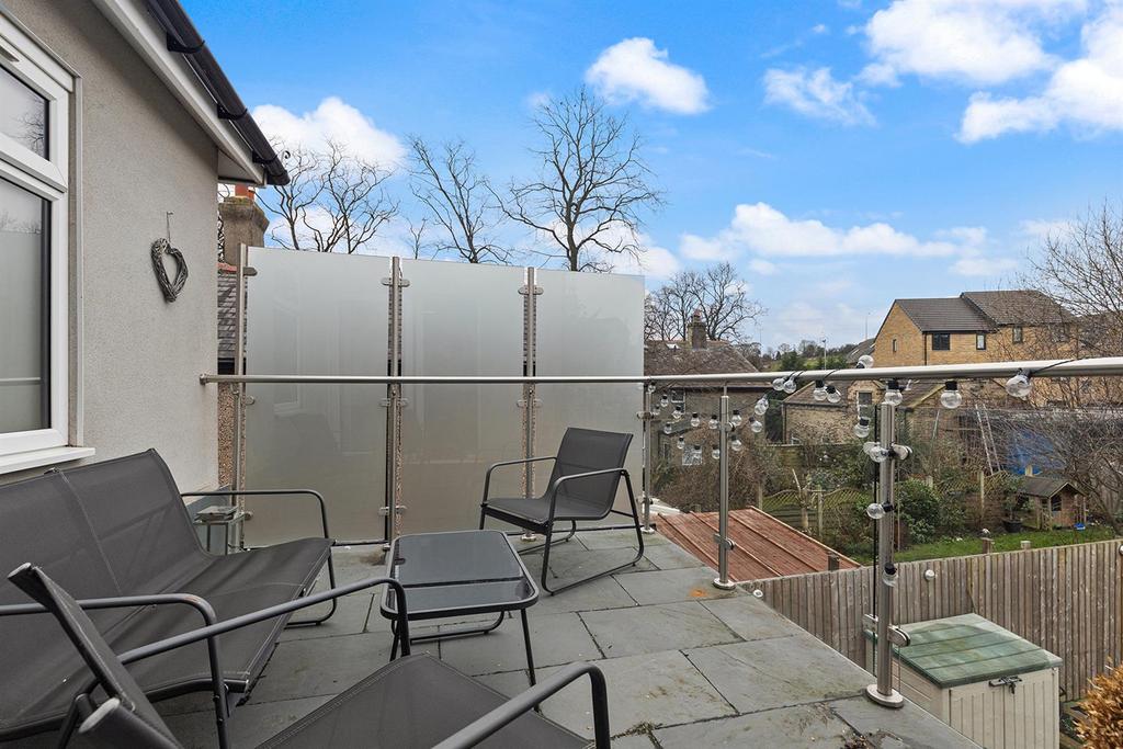 8 Clough Lane, Rastrick, Brighouse 34 297.jpg
