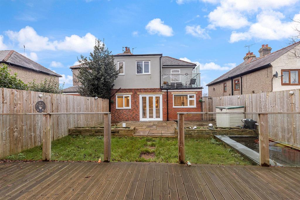 8 Clough Lane, Rastrick, Brighouse 41 297.jpg