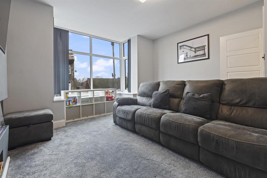 8 Clough Lane, Rastrick, Brighouse 17 297.jpg