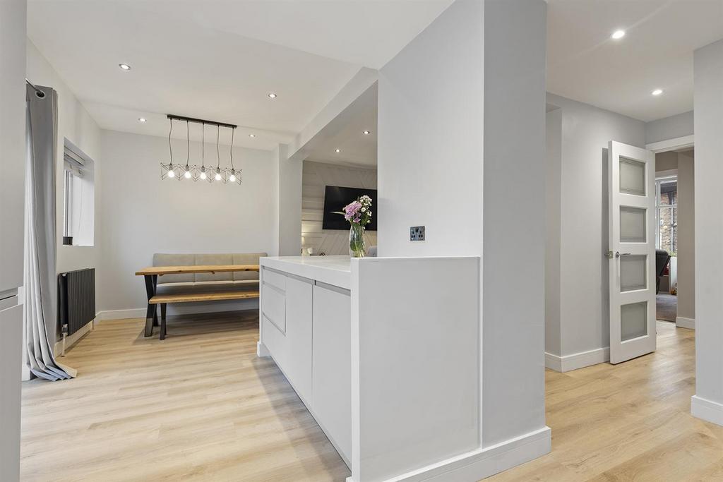 8 Clough Lane, Rastrick, Brighouse 07 297.jpg