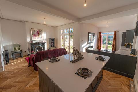4 bedroom semi-detached house for sale, Bassaleg Road, Newport, NP20