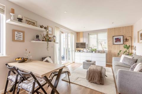 1 bedroom flat for sale, Wrights Meadow Road, High Wycombe HP11